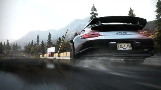 Hier ist ein Gameplay-Bild des Spiels:Screenshot von Need for Speed: Hot Pursuit - Remastered