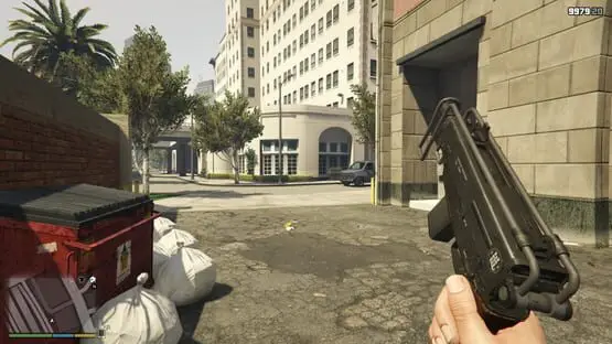 This contains a gameplay image of the game: Screenshot of Grand Theft Auto V