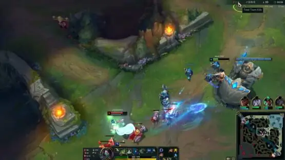 次のゲームプレイ画像を含みます: 画像のスクリーンショット League of Legends