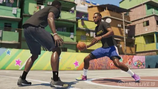 Esto contiene una imagen de juego de: Captura de pantalla de 3 - NBA Live 19